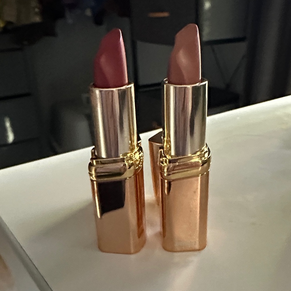 Creamy Long-Wear Lipstick Duo in Rose and Nude